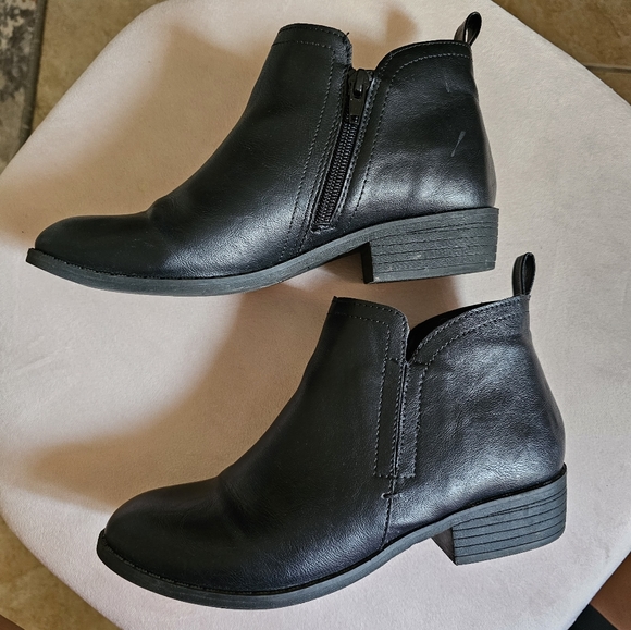 Sun+Stone Cadee Ankle Boot - Picture 3 of 7